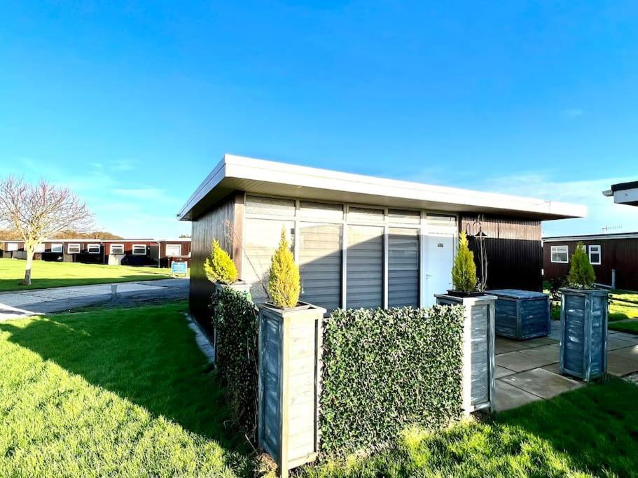 הוילה 50 Toledo, Selsey Country Club מראה חיצוני תמונה